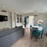 Дом отдыха La Ptite Maison De Pour 4 Personnes Avec Jardin