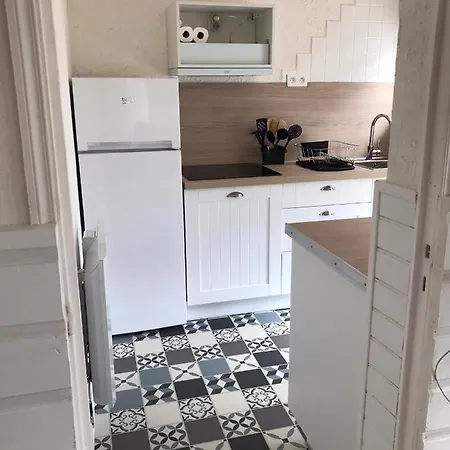 La Ptite Maison De Pour 4 Personnes Avec Jardin Ferienhaus