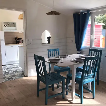 La Ptite Maison De Pour 4 Personnes Avec Jardin 度假居 鲁瓦扬