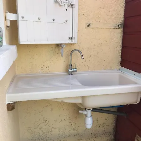 La Ptite Maison De Pour 4 Personnes Avec Jardin Royan