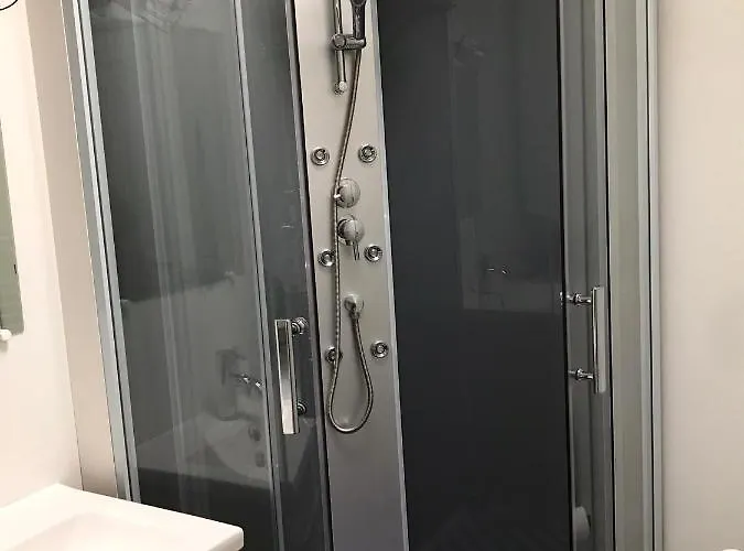 بيت للعطل La Ptite Maison De Pour 4 Personnes Avec Jardin رويا