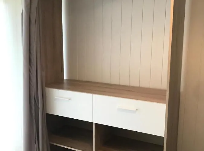 La Ptite Maison De Pour 4 Personnes Avec Jardin بيت للعطل