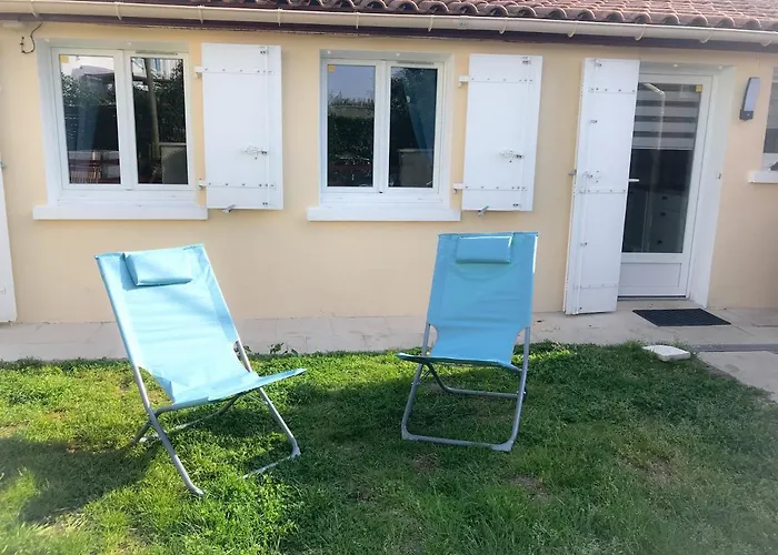 La Ptite Maison De Pour 4 Personnes Avec Jardin