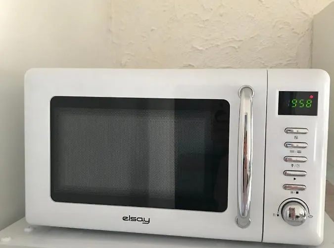 La Ptite Maison De Pour 4 Personnes Avec Jardin بيت للعطل *