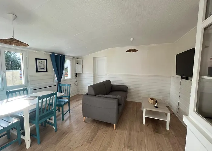 La Ptite Maison De Pour 4 Personnes Avec Jardin